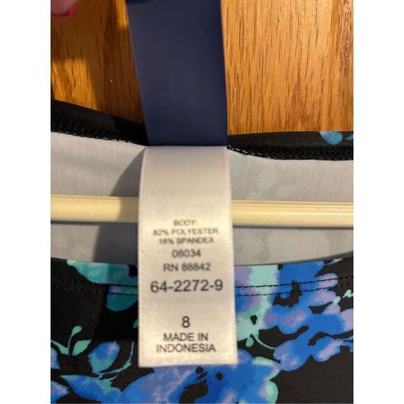 Swimsuits for all Swim Women’s Size 8 Swimsuit Top Only Floral Print Side Tie - Picture 10 of 11